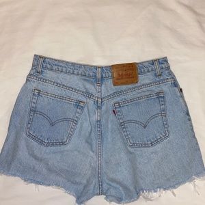 Levi’s shorts
